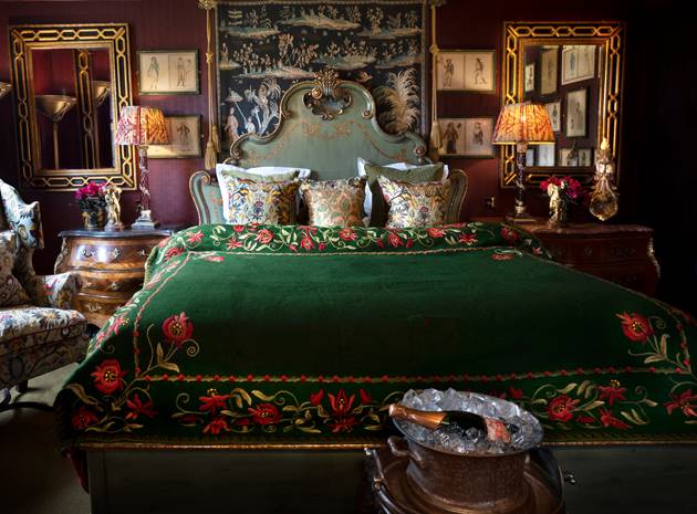 luxury estate room at prestonfield house hotel